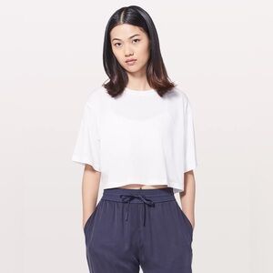 Lululemon Cortes White Cropped T-Shirt